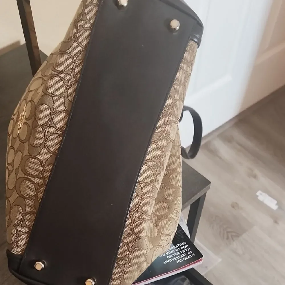 Coach Signature Canvas Shoulder Bag - Black and Tan - Picture 6 of 7